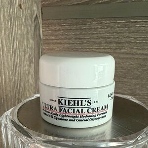 ❤️$6 NWT Kiehl's Ultra Facial Cream .25oz